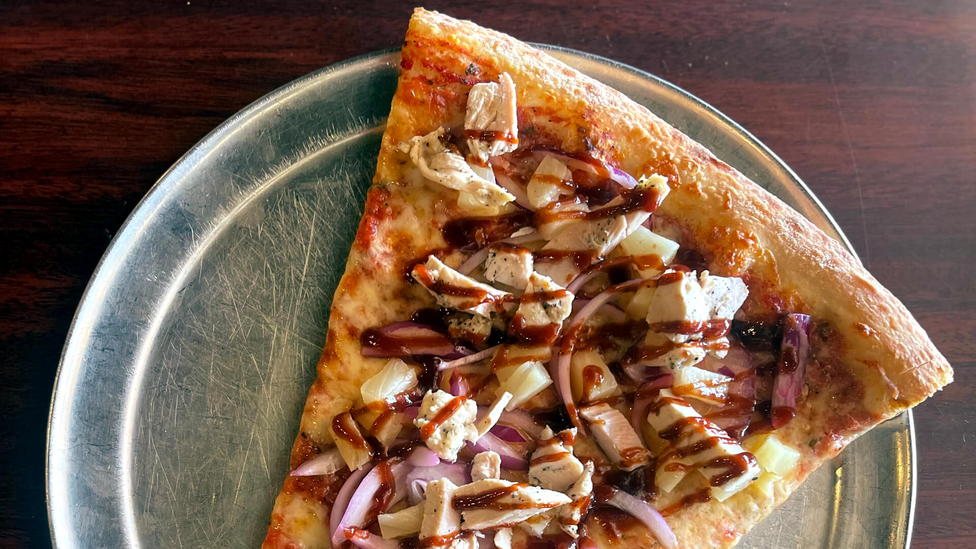 bbq chicken pizza slice